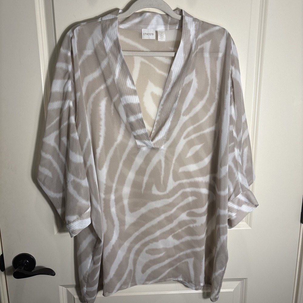 Chico's Women Size 2 (Large) Beige Zebra Animal Print V-Neck Sheer Tunic Blouse
